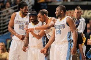 巴恩斯对战曼城全场数据：2粒进球，18次传球16次成功（巴恩斯战曼城表现：梅开二度，18次传球16次成功）