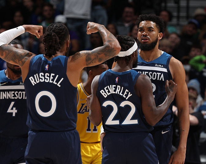 爱德华兹44分6篮板＆兰德尔32分，森林狼本赛季三负掘金（爱德华兹44分6板、兰德尔32分，森林狼本季第三次败给掘金）