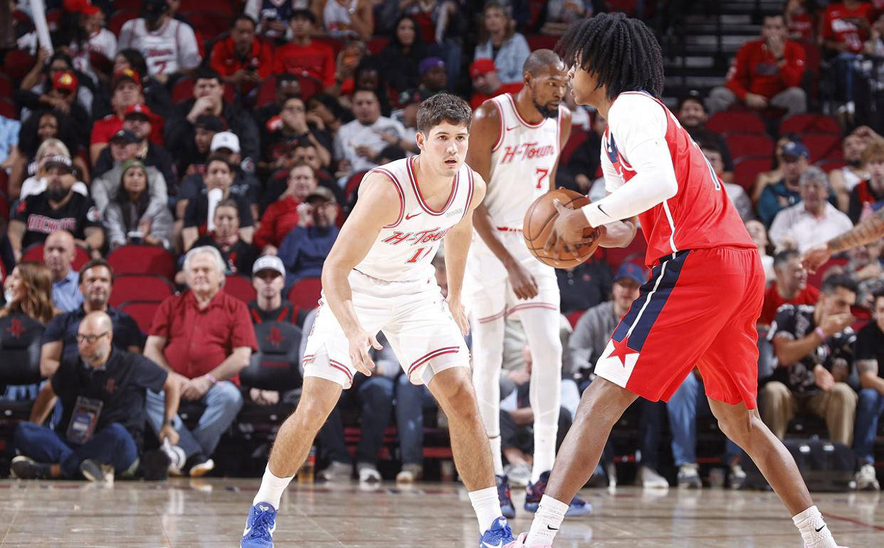 沪媒：申花3名外援合同到期，下周亚冠成终极大考定去留（沪媒：申花三外援合同到期，下周亚冠或成决定去留的最终考验）