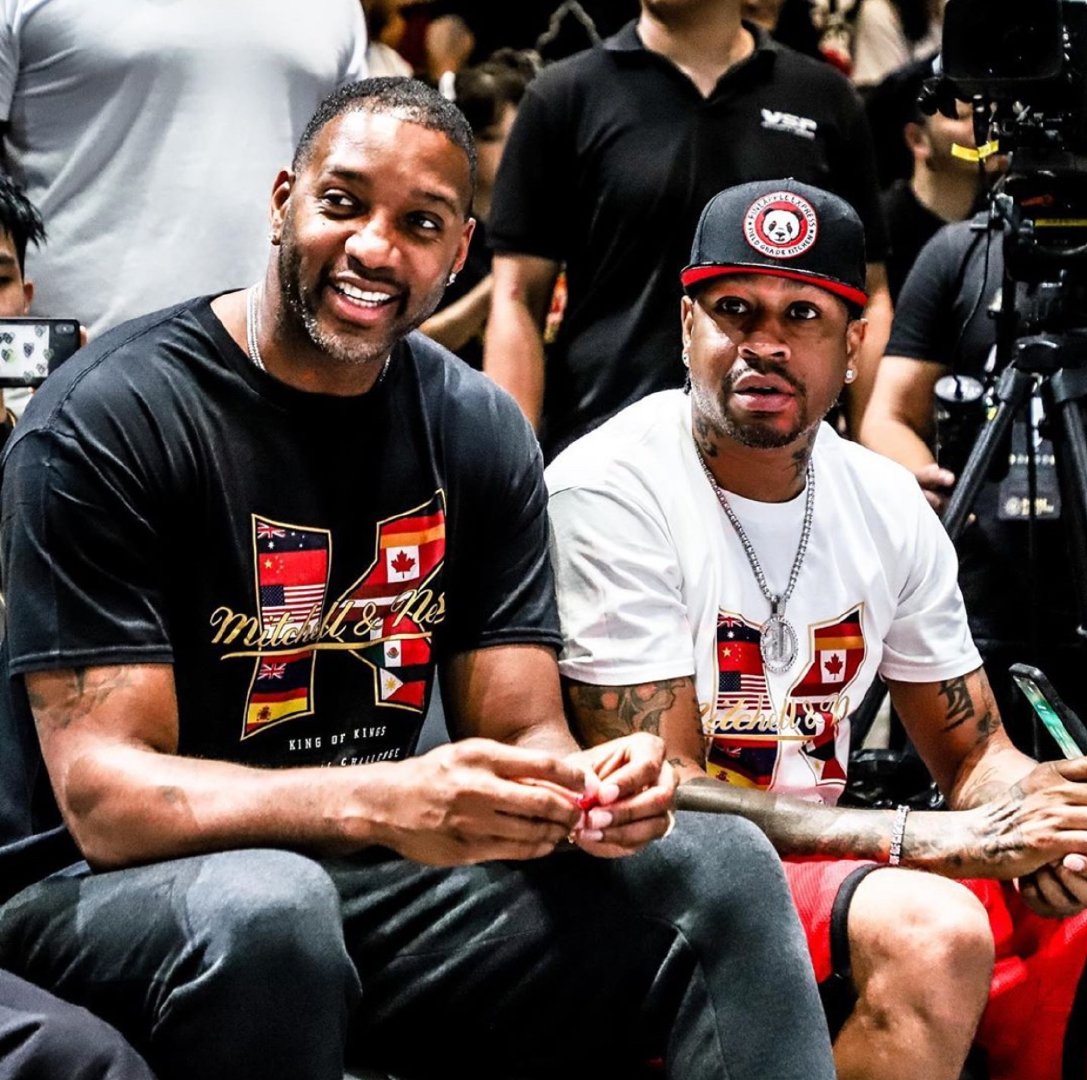 阿莱格里：普利希奇很难赶上比赛；并不是我在改造莱奥（阿莱格里：普利希奇恐无缘本场；莱奥不是我改造的）