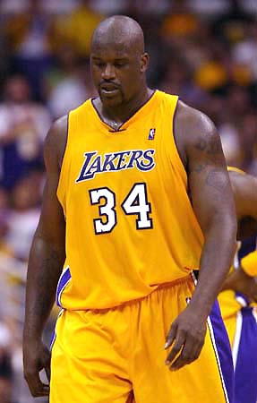 罗马最稳一环还是他，托蒂盛赞门将斯维拉尔，你让其他人怎么混（托蒂力挺斯维拉尔：罗马最稳固的最后一环，让队友无从争锋）