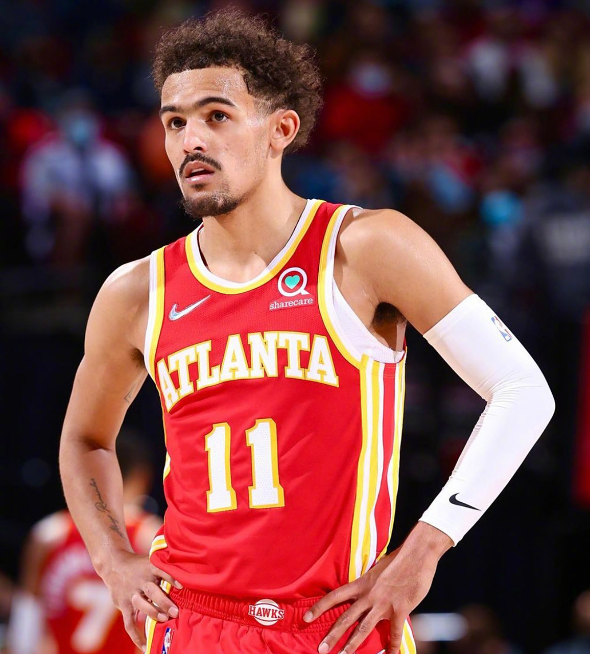 中场球员如何提升调度能力？（中场调度能力如何进阶？）