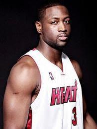 图片报：多特一直密切关注桑乔，正权衡冬窗转会是否合理（图片报：多特持续关注桑乔，评估冬窗引进是否合适）