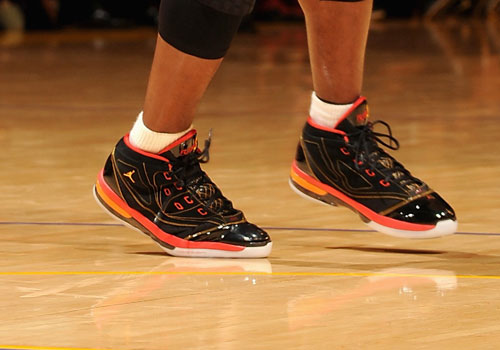 NBA每日最佳：米切尔爆发砍48分，恩比德39+9，乔治39分（NBA今日焦点：米切尔轰48分，恩比德39+9，乔治砍下39分）