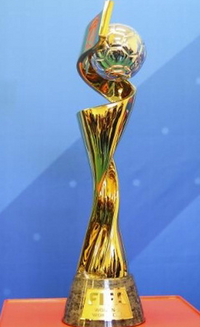 即将签约!国安国脚级中场悍将转投海港，塞蒂恩爱将有望接班徐新（签约在即！国安国脚级中场将赴海港，塞蒂恩爱将或接班徐新）