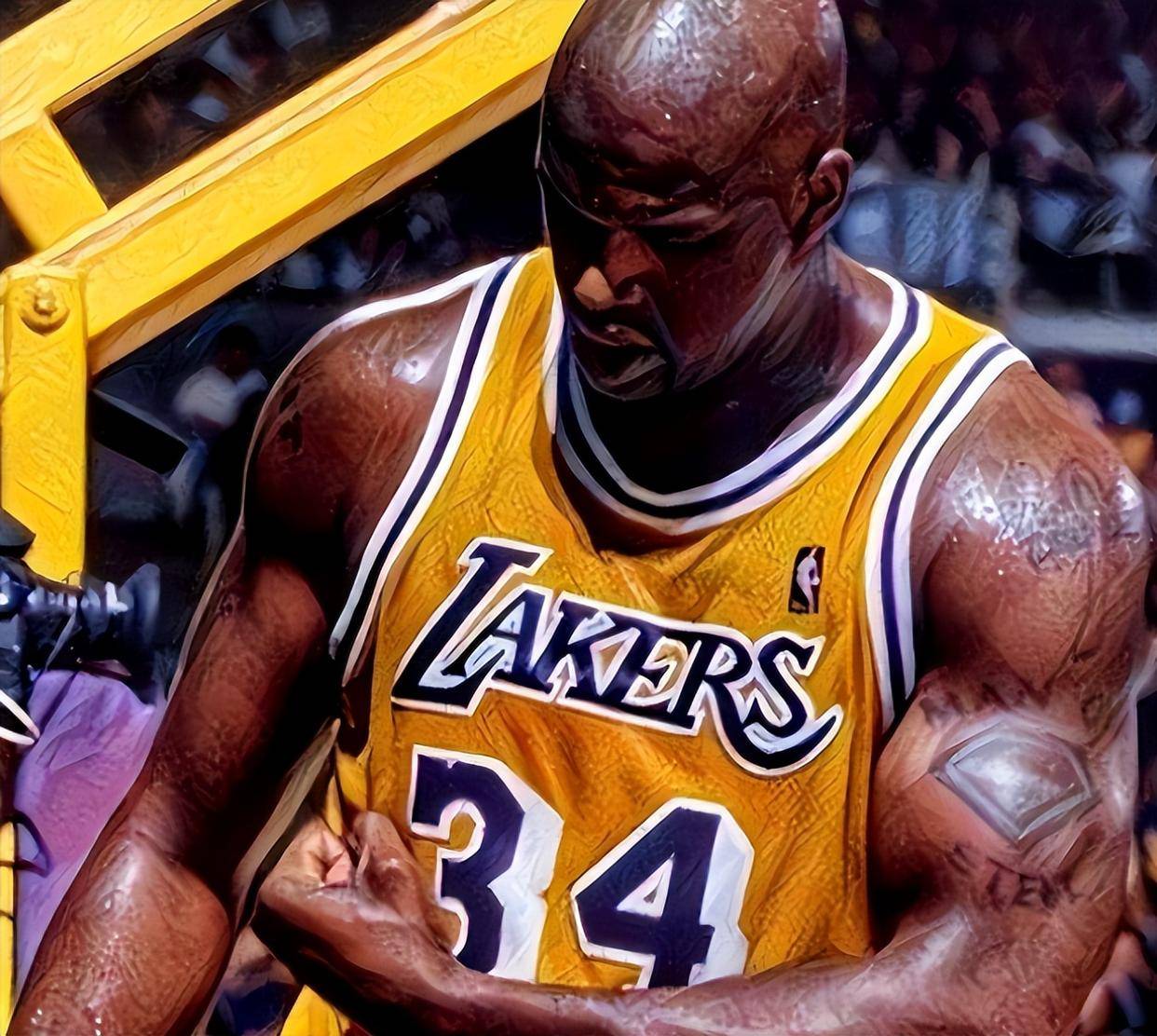 弗拉霍维奇面临长时间休战，意媒：尤文正在关注吉拉西（弗拉霍维奇或长期伤停，意媒：尤文考察吉拉西）