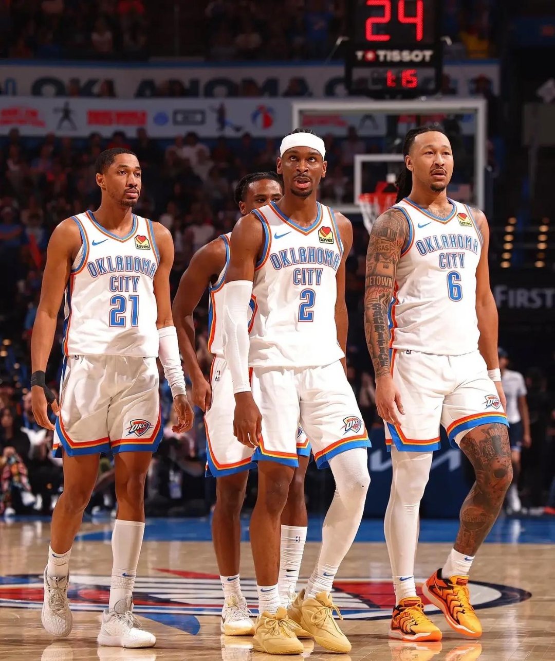 半场战报：乌迪内斯0-1热那亚，马利诺夫斯基点射（中场速报：热那亚1-0领先乌迪内斯，马利诺夫斯基点球破门）