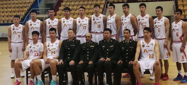 球队在客场打出了主场气势（球队客场打出主场级气势）