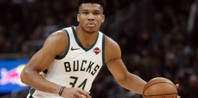 北京老男孩足球队，一张张熟悉的面孔，北京国安老球迷对他们一定不陌生吧？（北京老男孩足球队：这些熟悉的面孔，国安老球迷怎会不认得？）