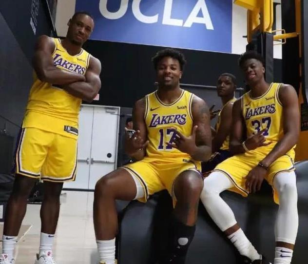 苗原：云南谈完克莱伯、卡约，目前正在安排恩里克、内内离队（苗原：云南已与克莱伯、卡约谈妥，正推进恩里克、内内离队）