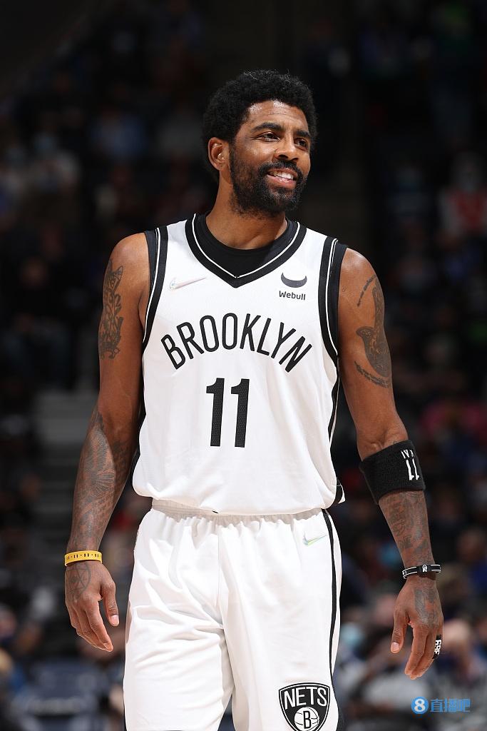 33+10+10+4帽！奎因昨日得分篮板助攻盖帽领跑两队 乔丹后首新秀（33分10篮板10助攻4盖帽！奎因昨夜四项数据全场第一，成乔丹后首位新秀）