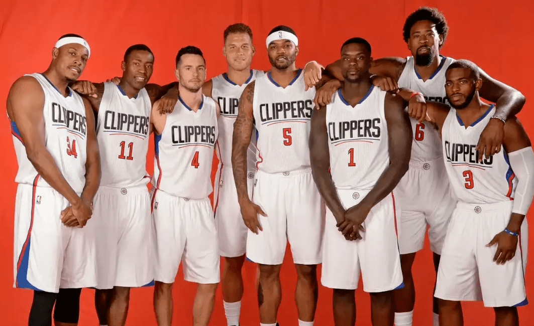 2025／26赛季英超：曼城赚翻了！哈兰德练成绝世头功（2025／26英超：曼城盆满钵满，哈兰德头球无双）