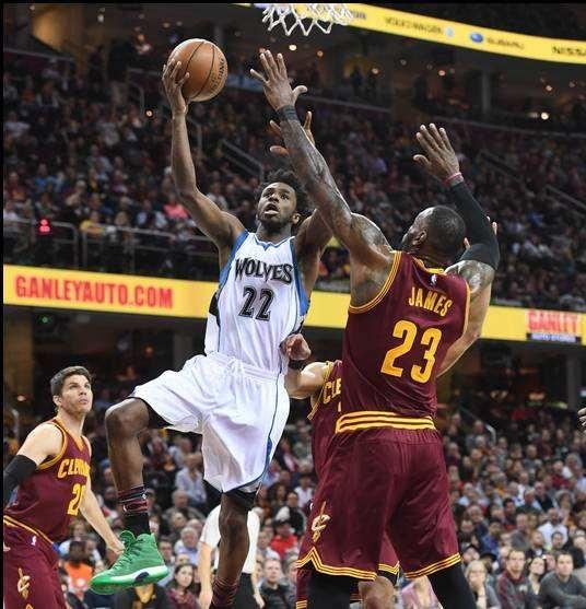 能否终结魔咒？猛龙对尼克斯9连败，上次赢球是1052天前（猛龙能打破尼克斯魔咒吗？已遭9连败，距上次胜利过去1052天）