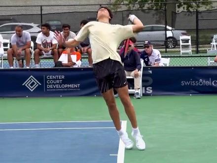 挥拍对决时 挥拍对决时